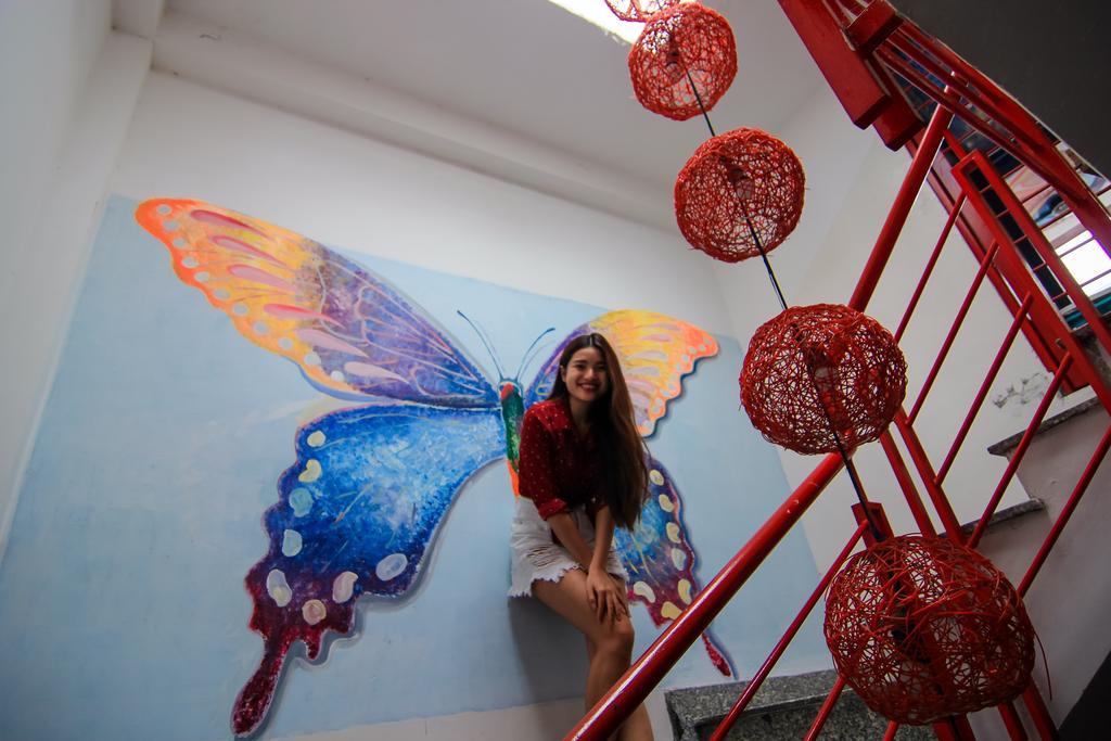 Wanderlust Saigon Hostel & Rooftop Bar 호치민 외부 사진