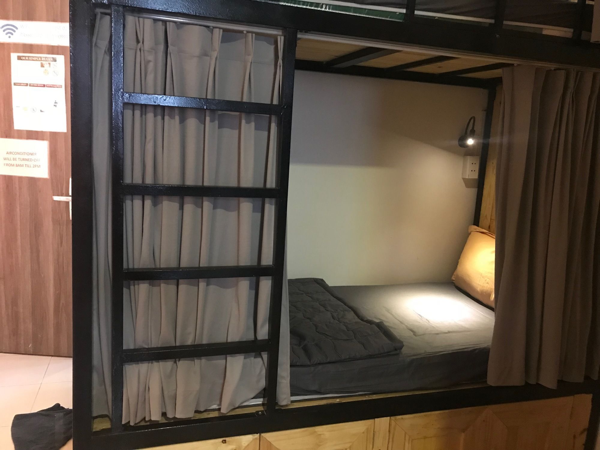 Wanderlust Saigon Hostel & Rooftop Bar 호치민 외부 사진