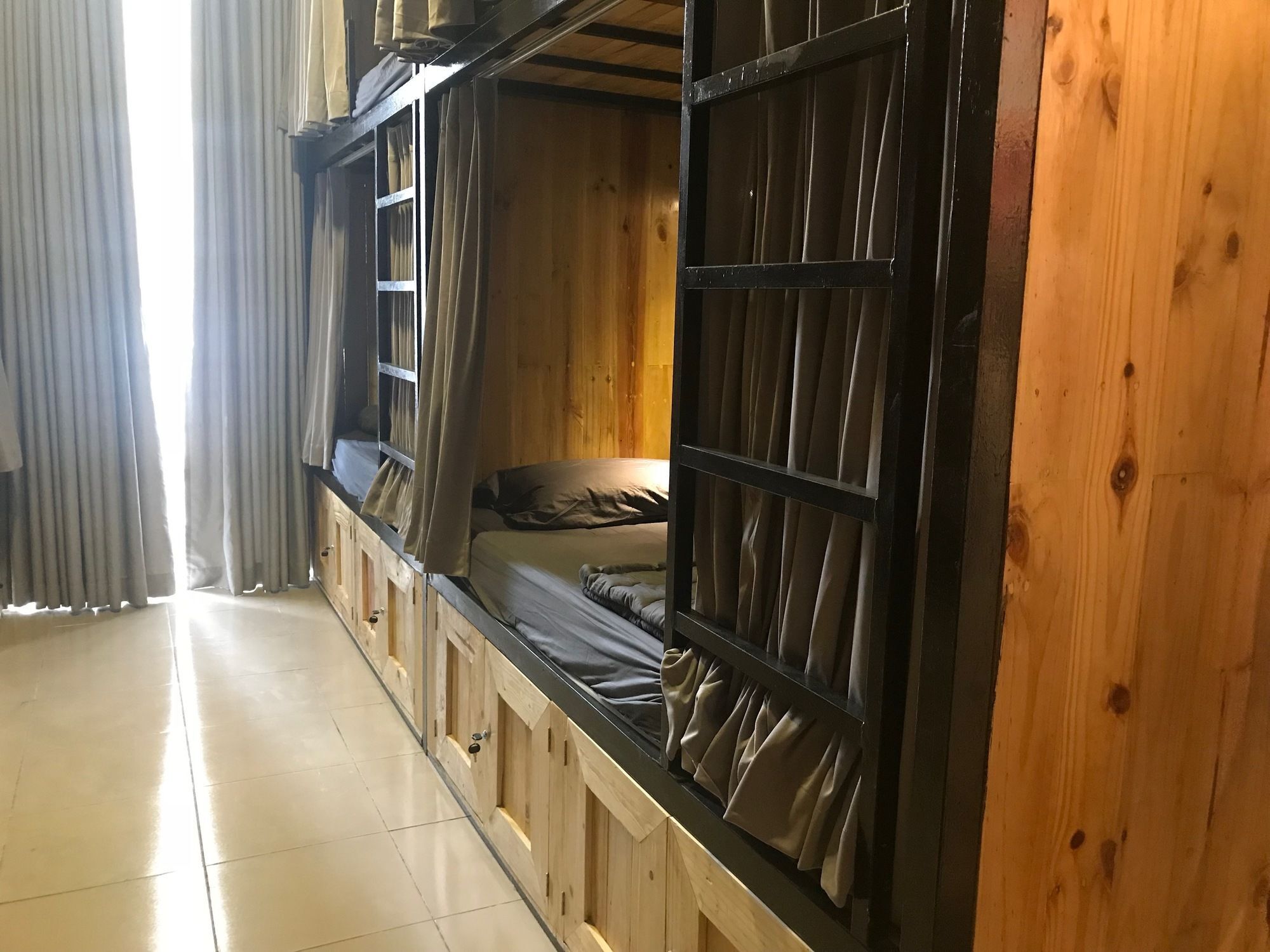 Wanderlust Saigon Hostel & Rooftop Bar 호치민 외부 사진